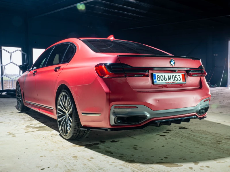 BMW 740 Carbon Core* ПЪЛЕН M ПАКЕТ* МАСАЖИ* ОБДУХВАНЕ* , снимка 7 - Автомобили и джипове - 53043401