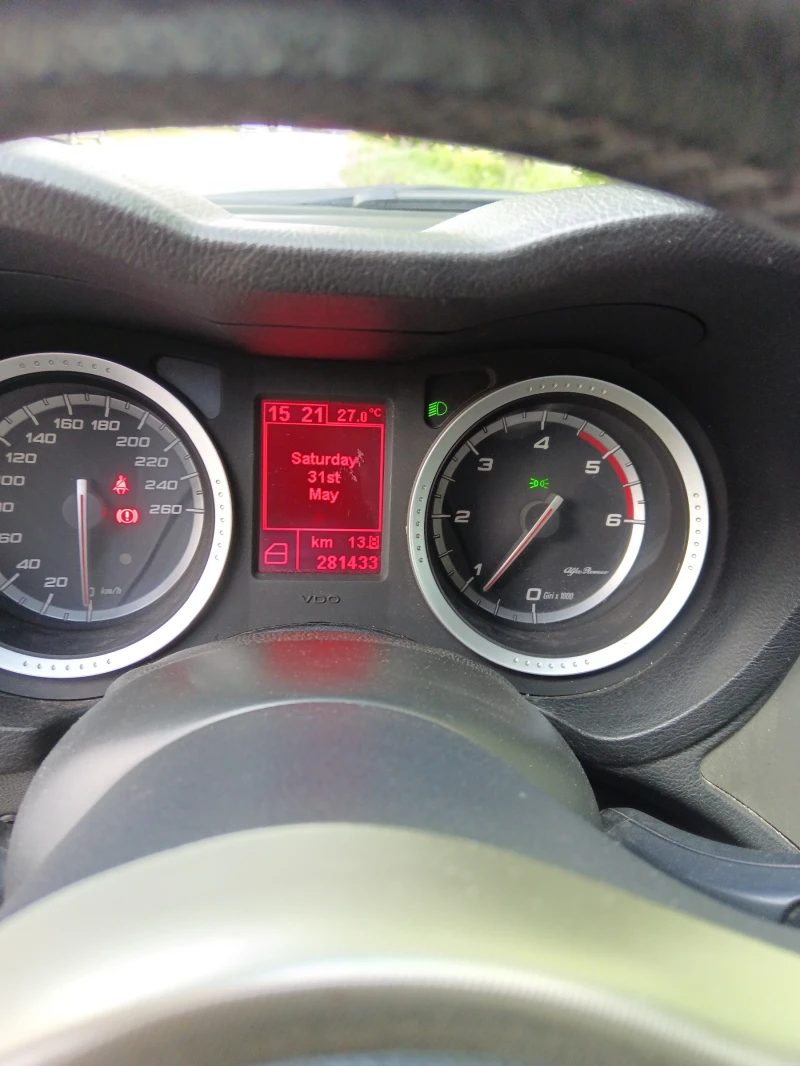 Alfa Romeo 159, снимка 12 - Автомобили и джипове - 53394794