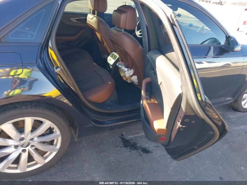 Audi A4 2.0l 2.0T Premium, снимка 8 - Автомобили и джипове - 53577607