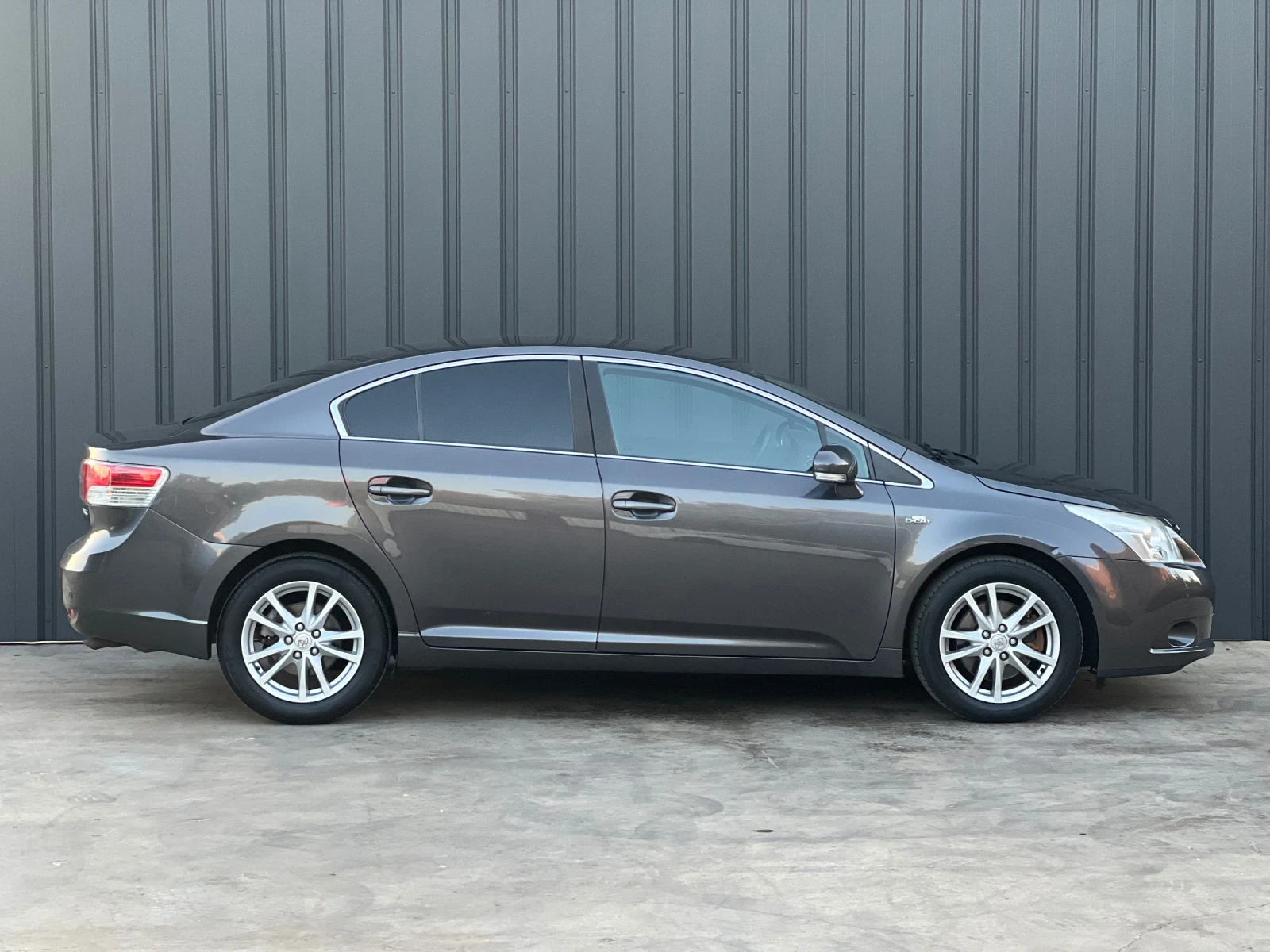 Toyota Avensis ЛИЗИНГ - изображение 9