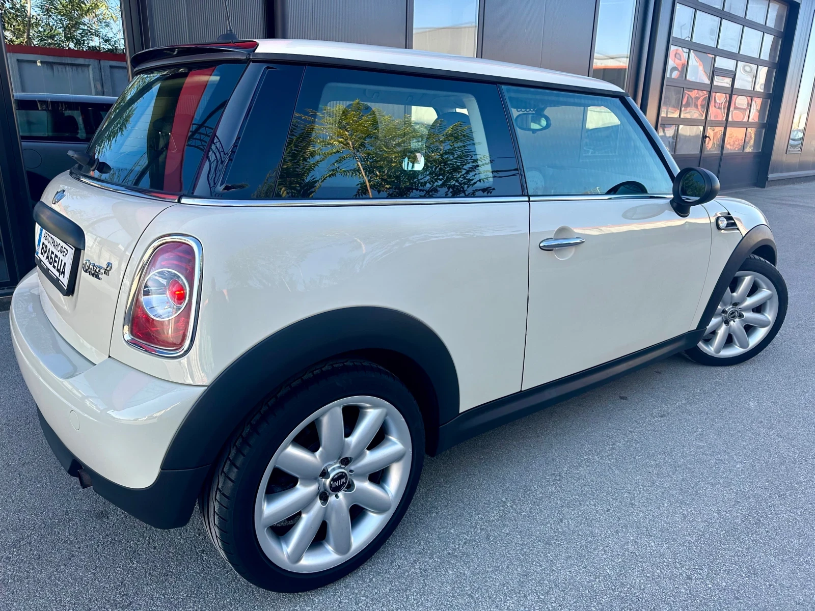 Mini One 1, 6 90kc 75000km - изображение 7