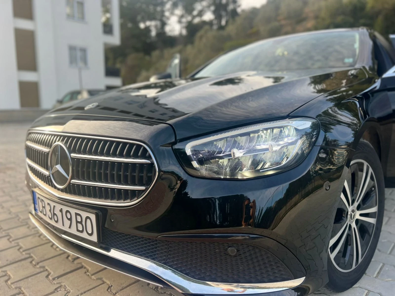 Mercedes-Benz E 200  - изображение 3