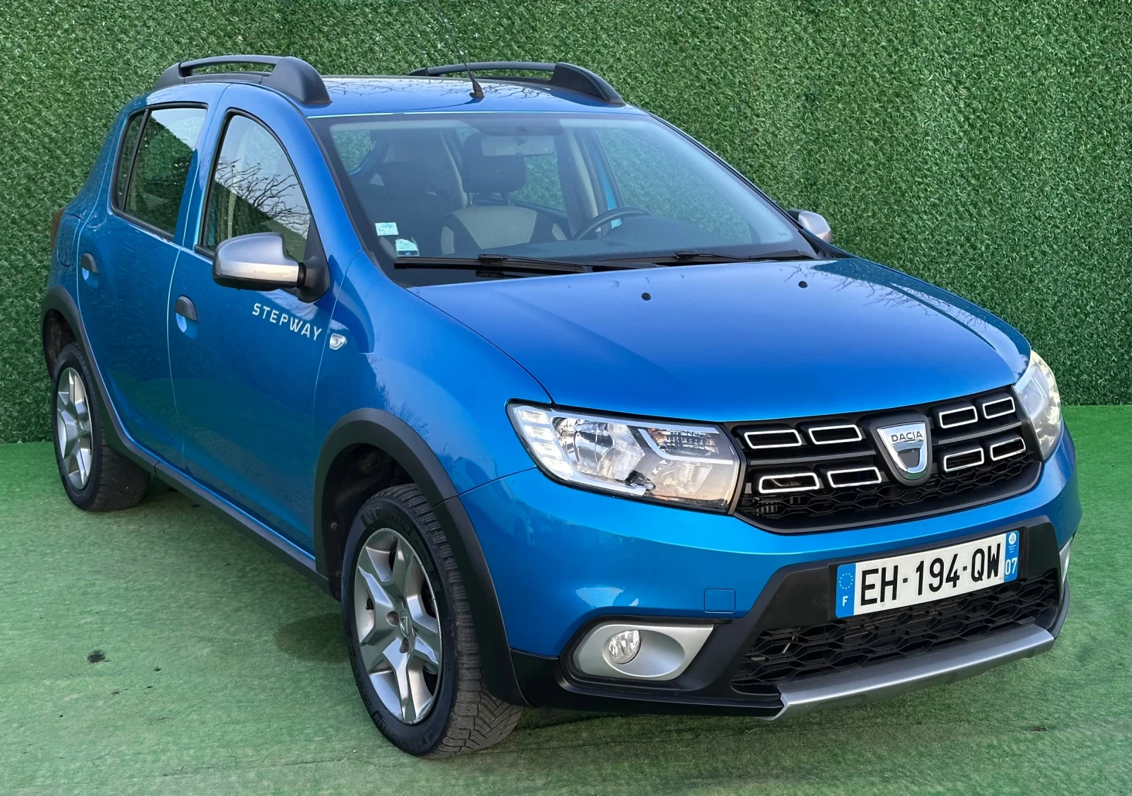 Dacia Sandero STEPWAY& KAMERA &NAVI &1.5DCI 90ks - изображение 3