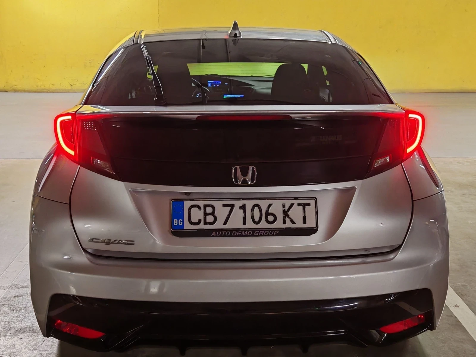 Honda Civic Black Edition  - изображение 8