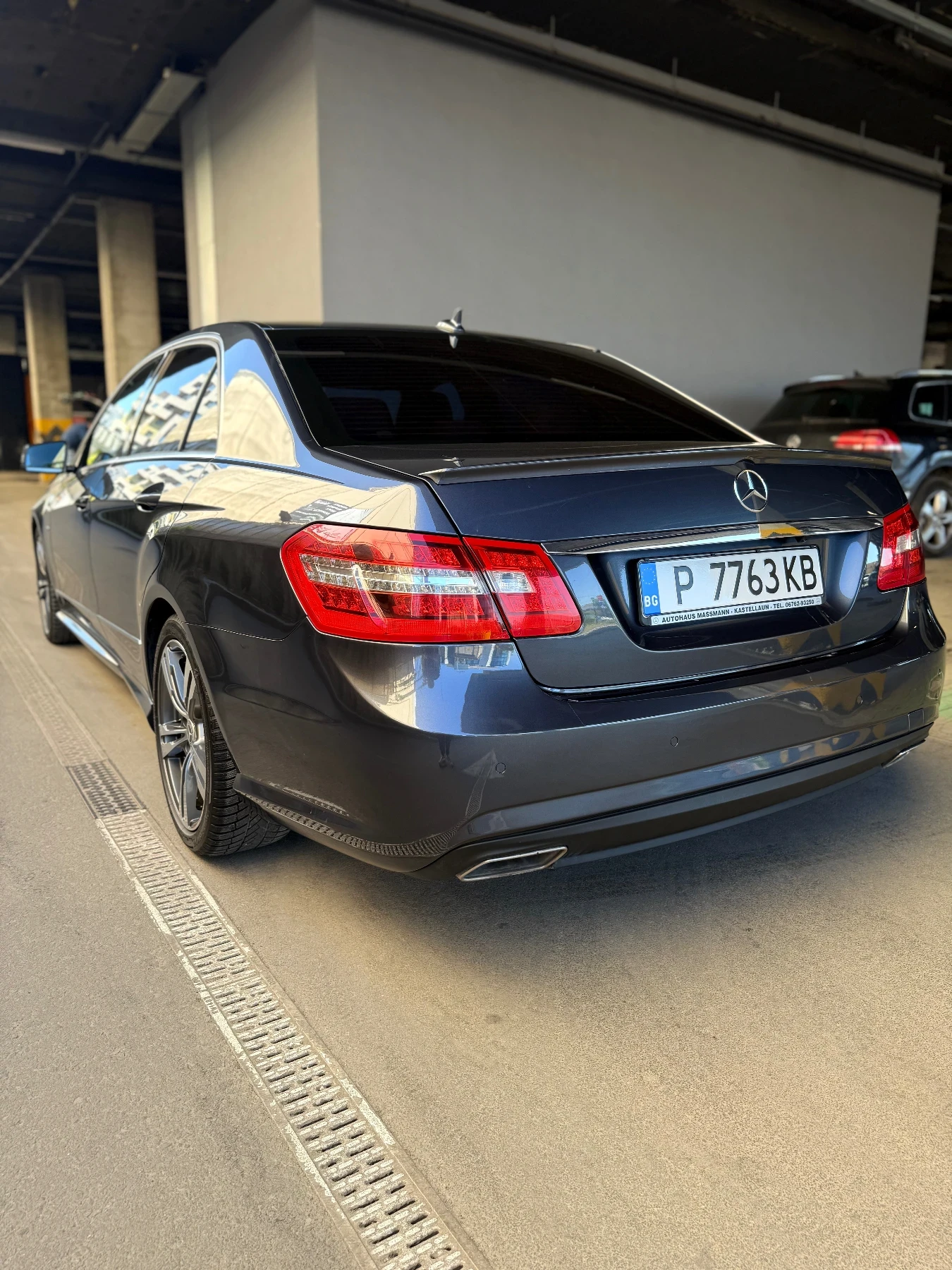 Mercedes-Benz E 350 4 MATIC AMG - изображение 10