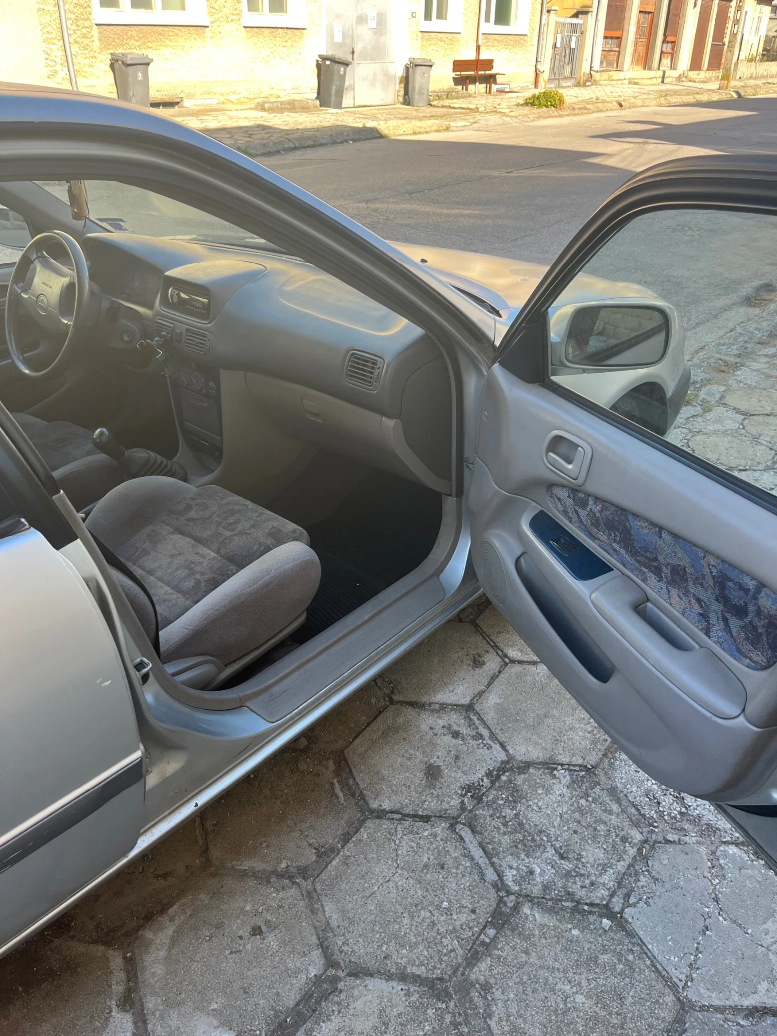 Toyota Corolla  - изображение 6