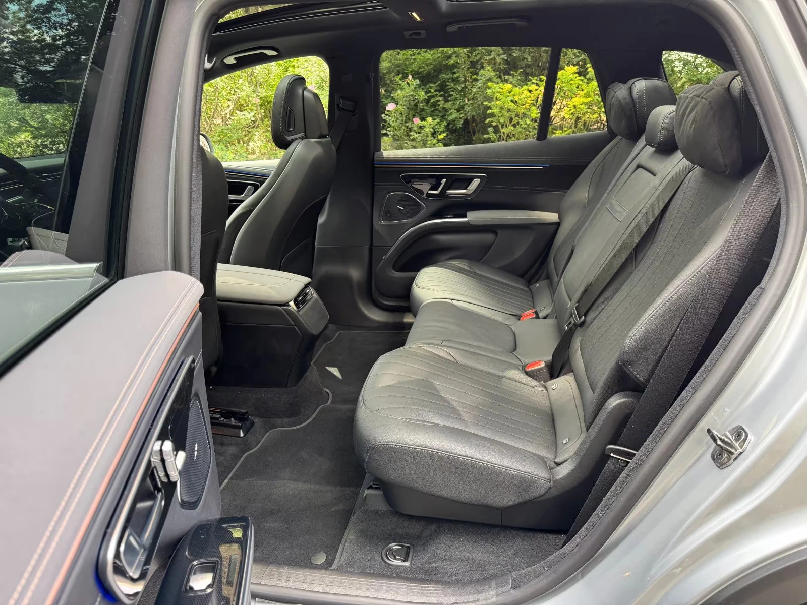 Mercedes-Benz EQS 450+ /SUV/ELECTRIC-ART/360HP/ADVANCED+ /360/342f | Mobile.bg   16