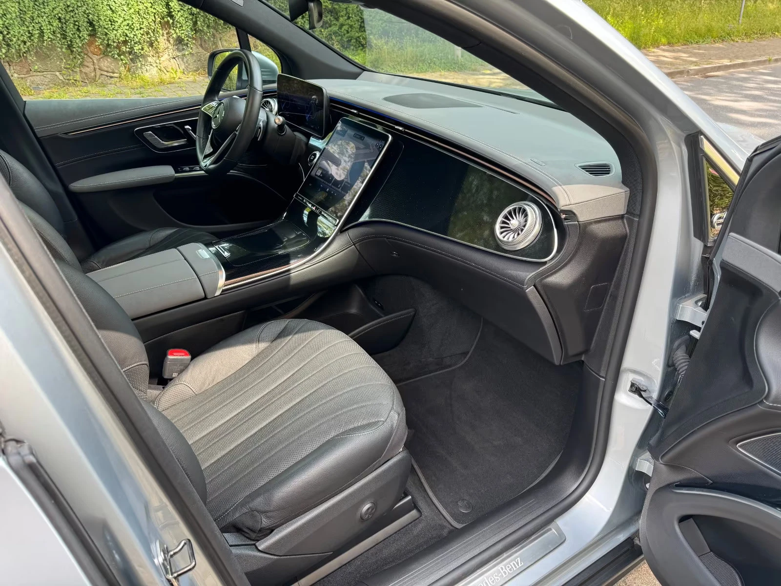 Mercedes-Benz EQS 450+ /SUV/ELECTRIC-ART/360HP/ADVANCED+ /360/342f | Mobile.bg   14