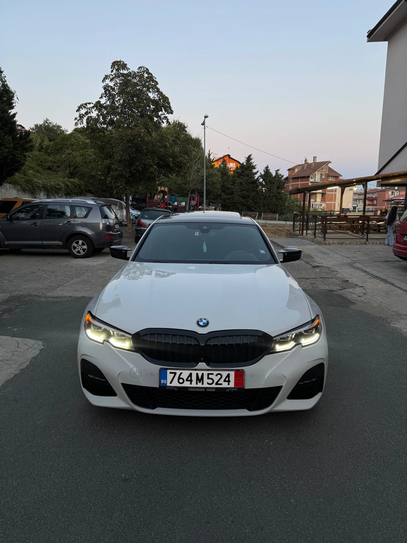 BMW 330  - изображение 2