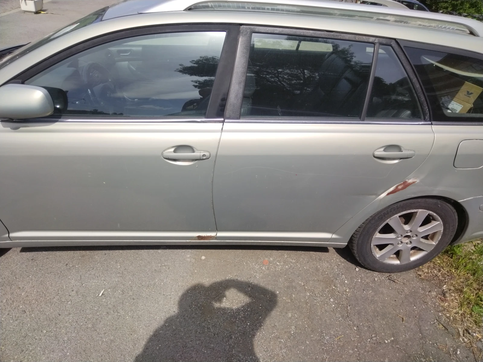 Toyota Avensis 2.0 d4d - изображение 4