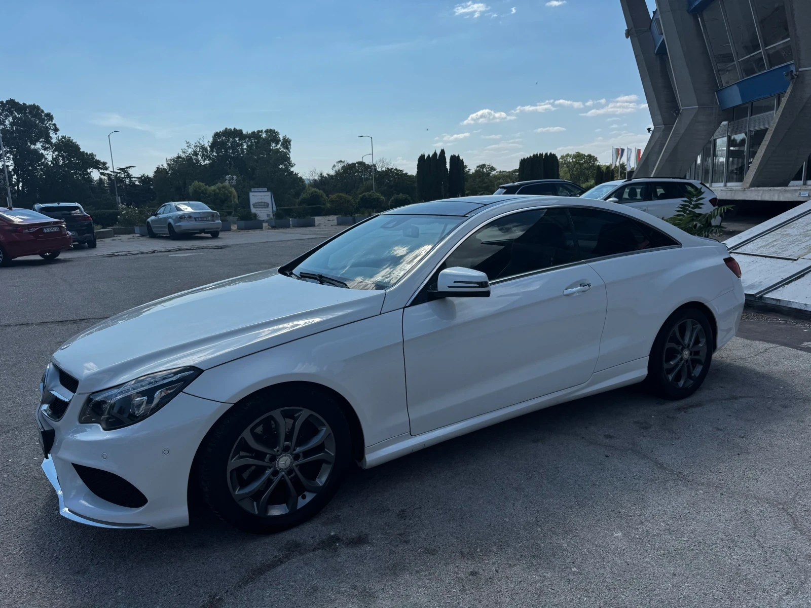 Mercedes-Benz E 250  - изображение 4