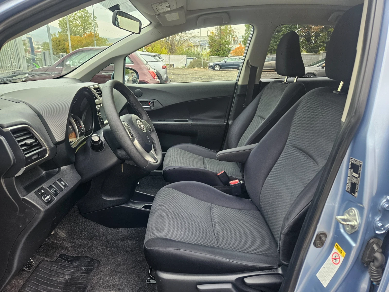 Toyota Verso S 1.4 D4D - изображение 6