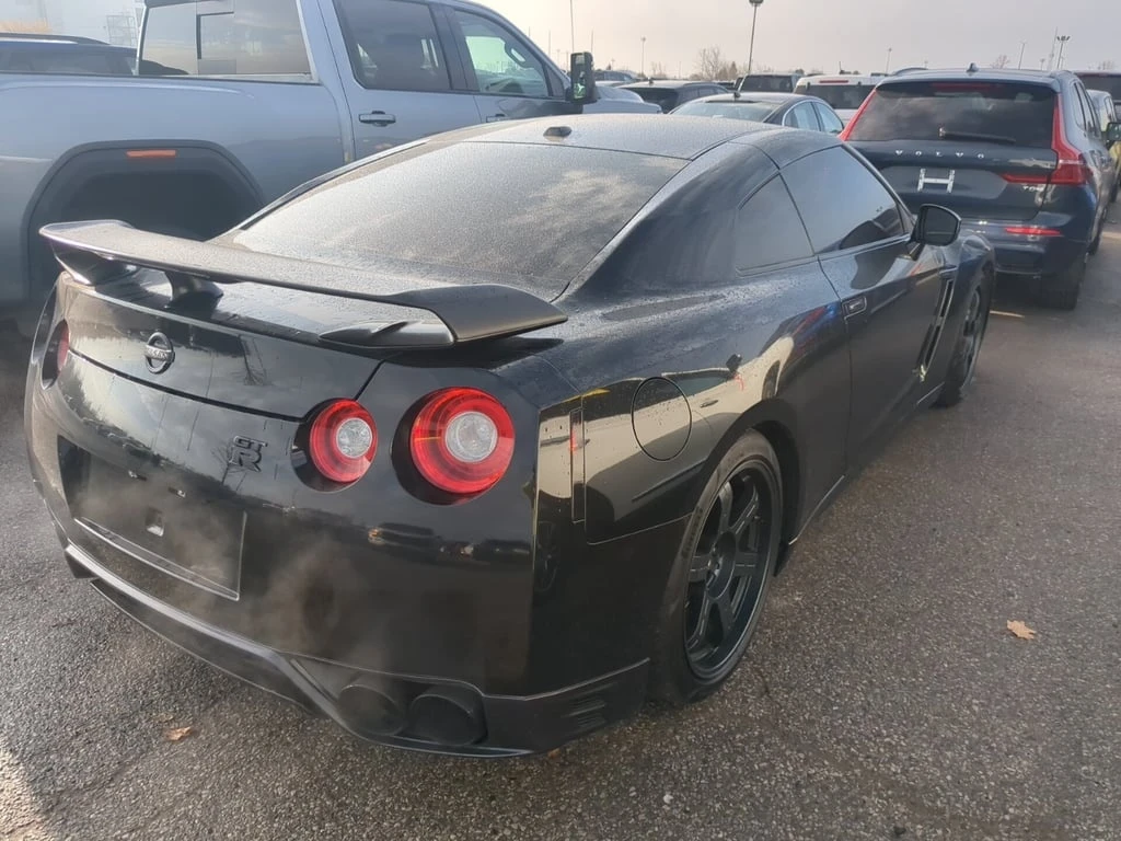 Nissan Gt-r * 2dr Cpe * CARFAX * БЕЗ ПЪРВОНАЧАЛНА ВНОСКА - изображение 3