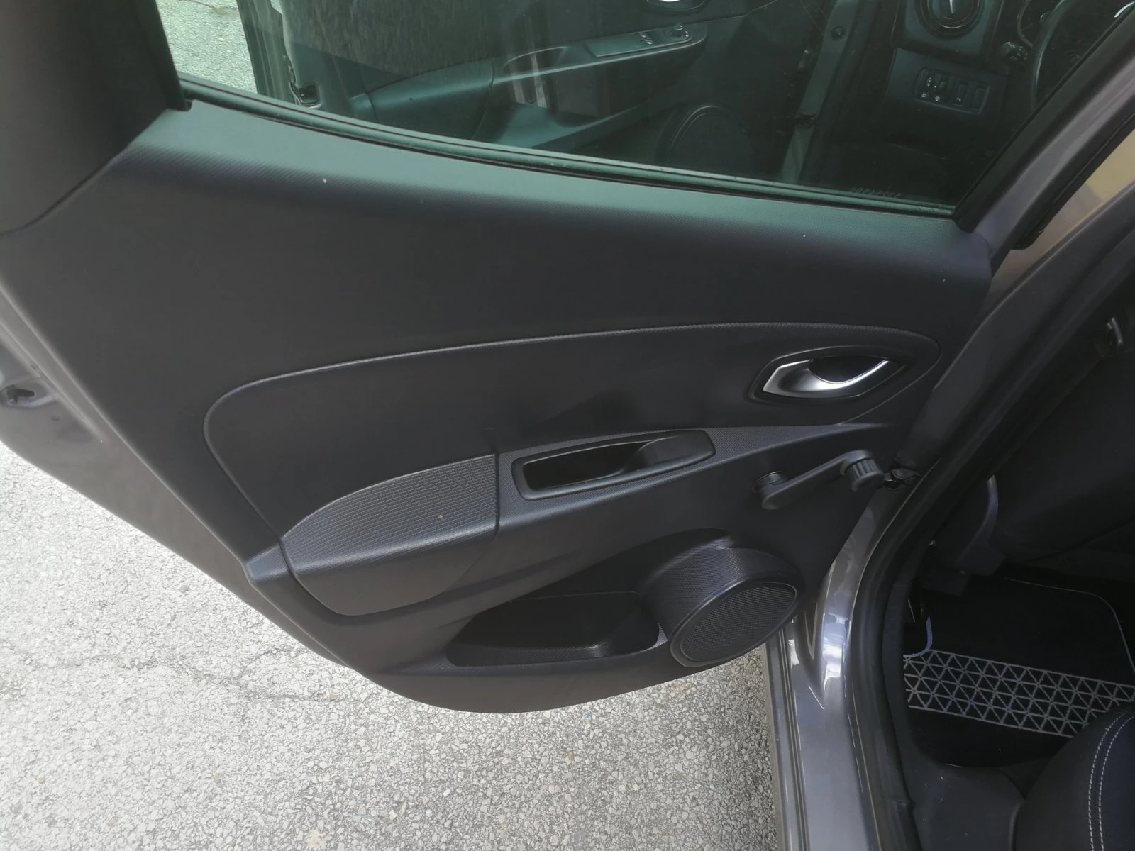 Renault Clio 0.9 TCe NAVIGATION - изображение 10