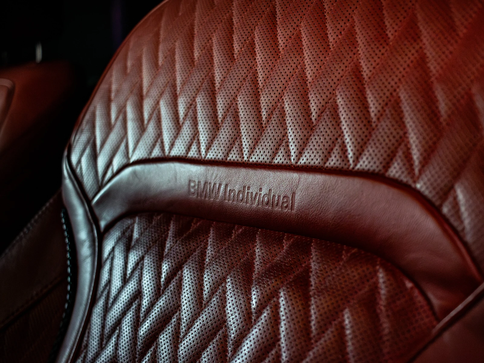 BMW 740 i* Carbon Core* ПЪЛЕН M ПАКЕТ* МАСАЖИ* ОБДУХВАНЕ*  - изображение 9