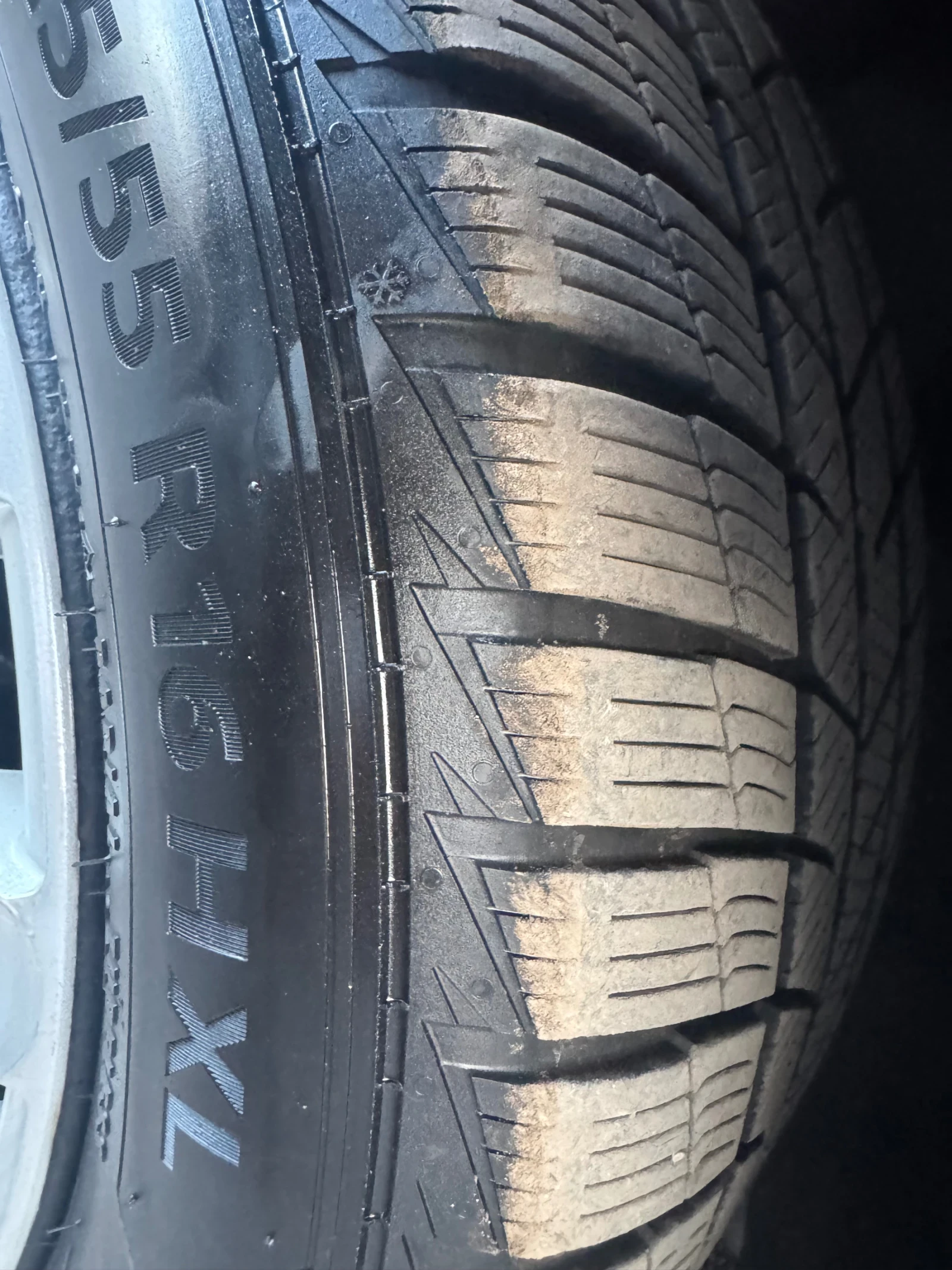 Peugeot 5008 1.6HDI /KLIMATR / /HEAD-UP /PANORAMA /6ck/158000km, снимка 8 - Автомобили и джипове - 53992245