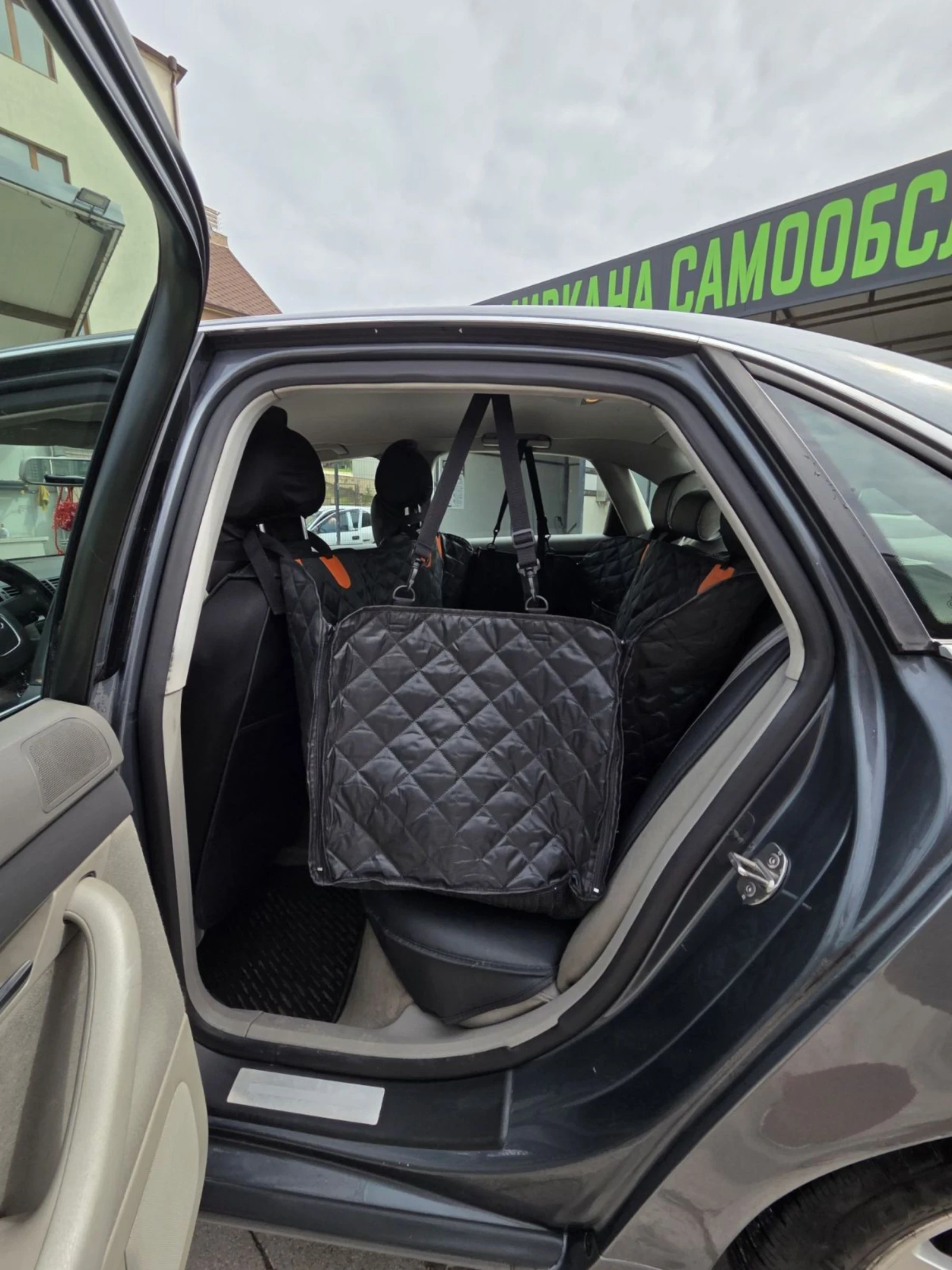 Audi A4, снимка 8 - Автомобили и джипове - 54327427