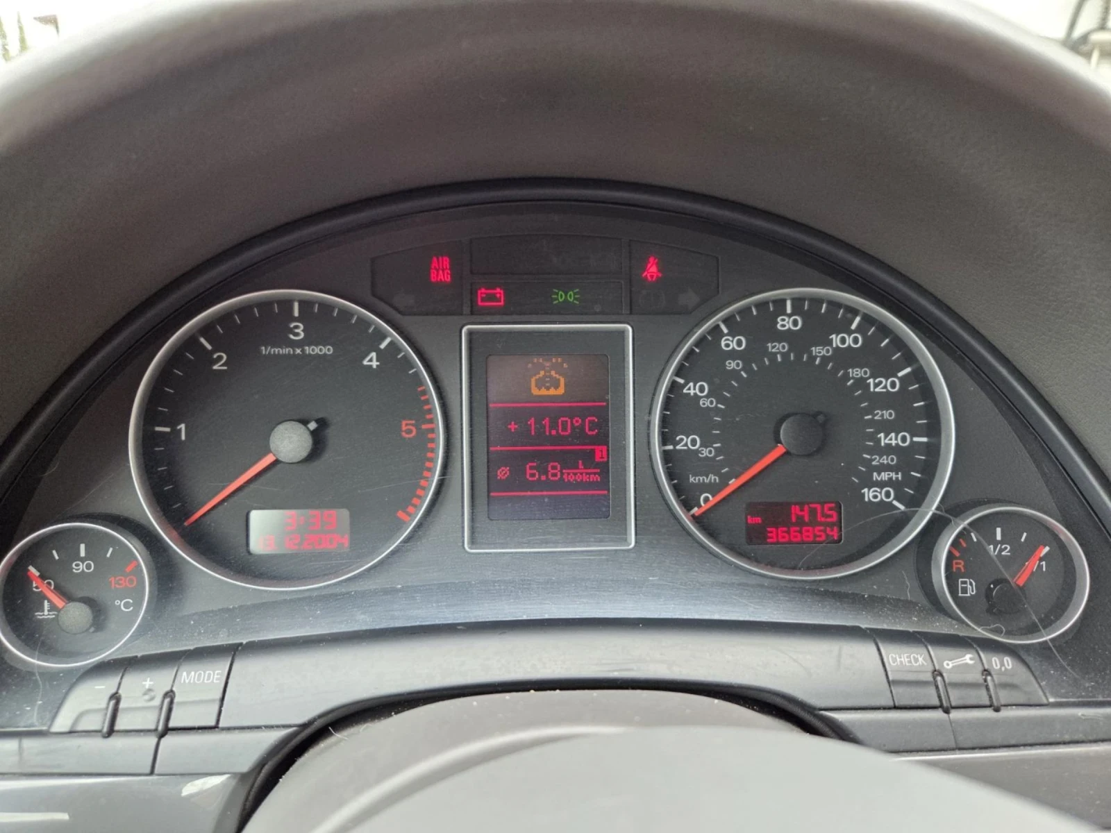 Audi A4, снимка 11 - Автомобили и джипове - 54327427