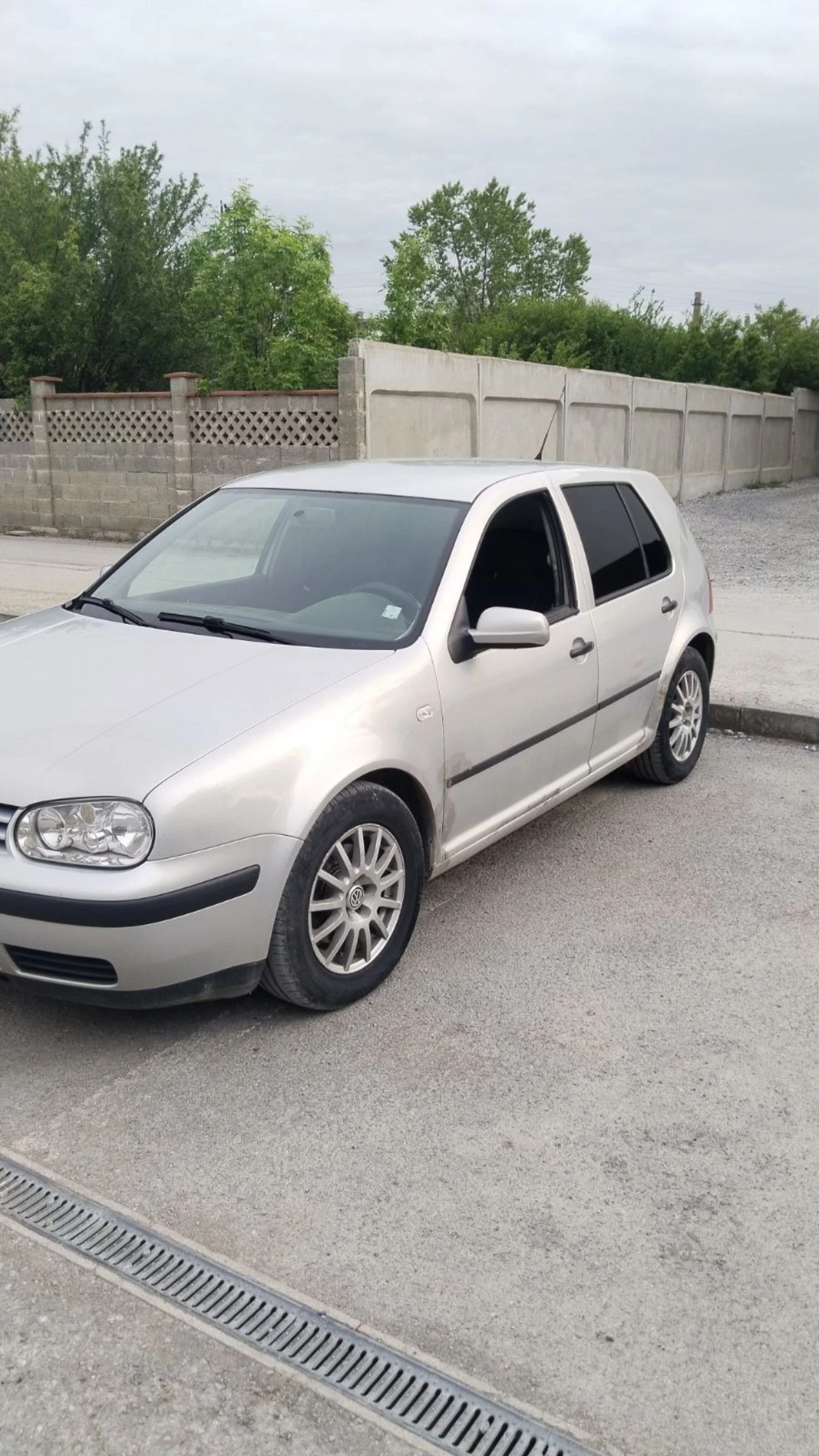 VW Golf, снимка 3 - Автомобили и джипове - 54359926