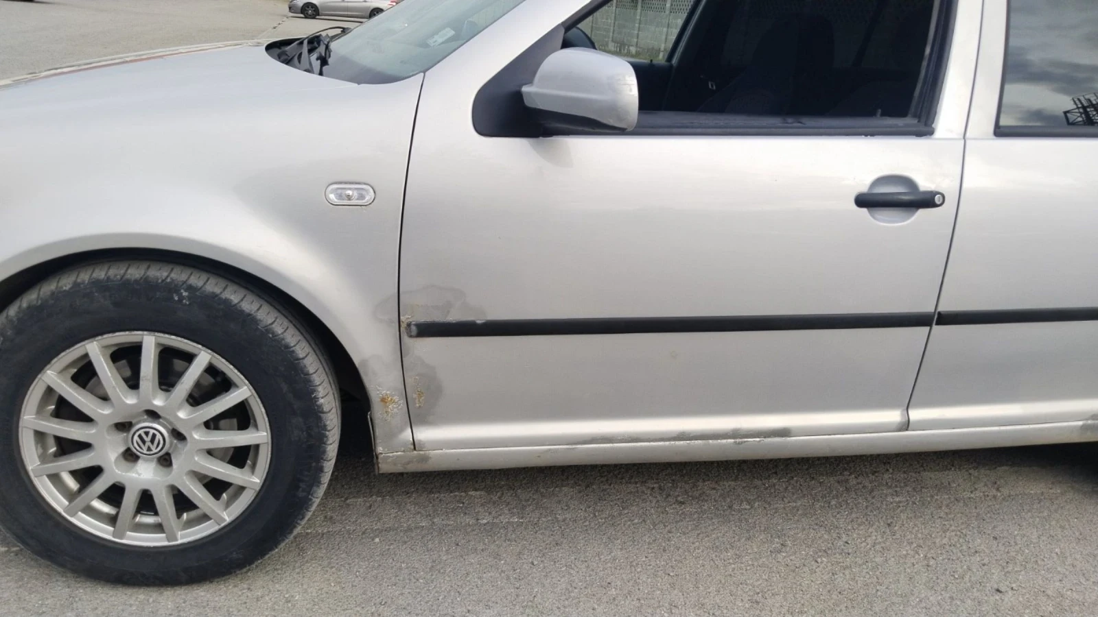 VW Golf, снимка 8 - Автомобили и джипове - 54359926