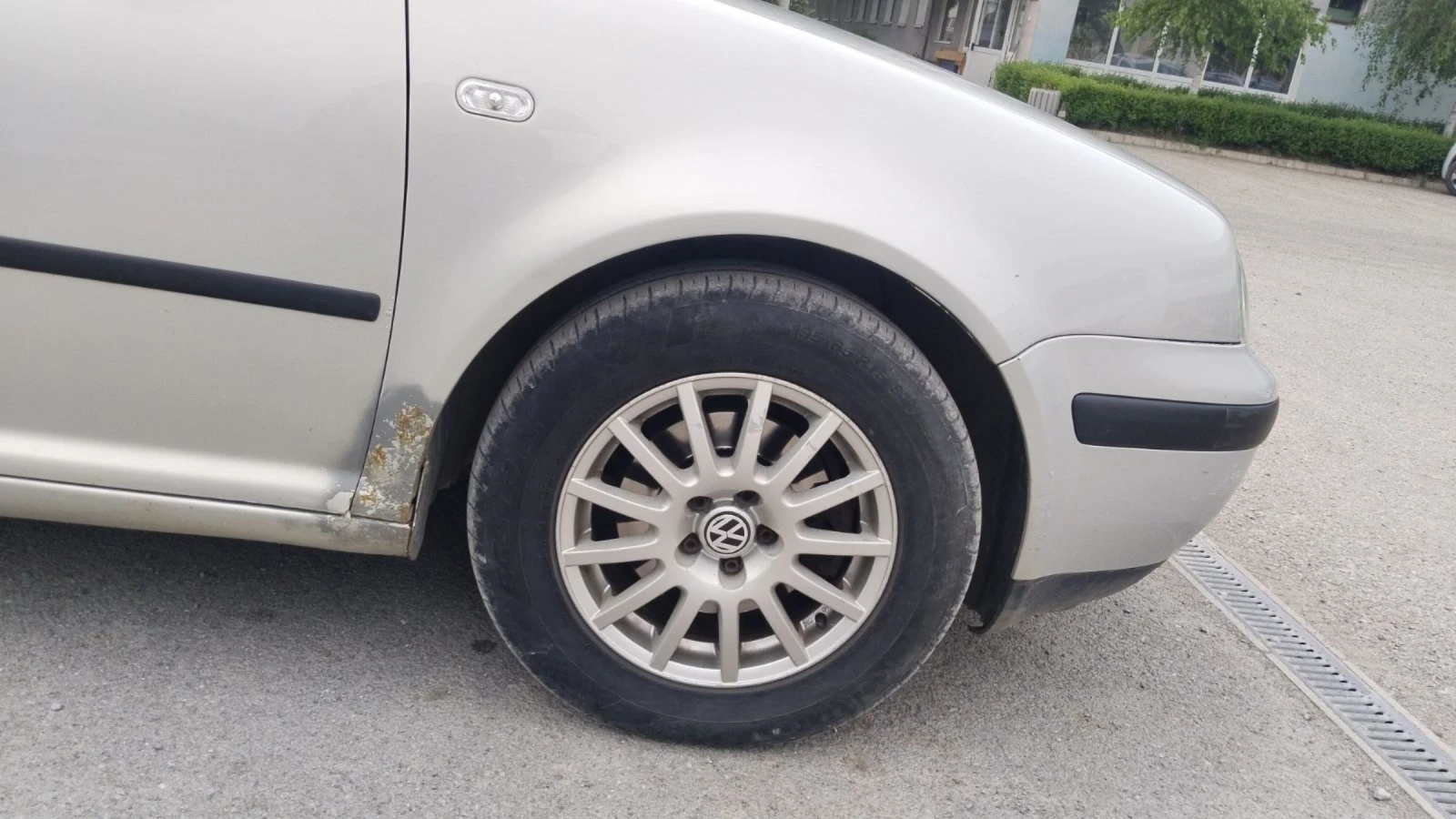 VW Golf, снимка 6 - Автомобили и джипове - 54359926