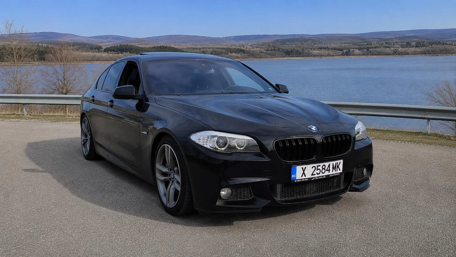 BMW 530 X-DRIVE/M-PACKET/KEYLESS/HEAD-UP/DISTRONIC, снимка 2 - Автомобили и джипове - 54819814