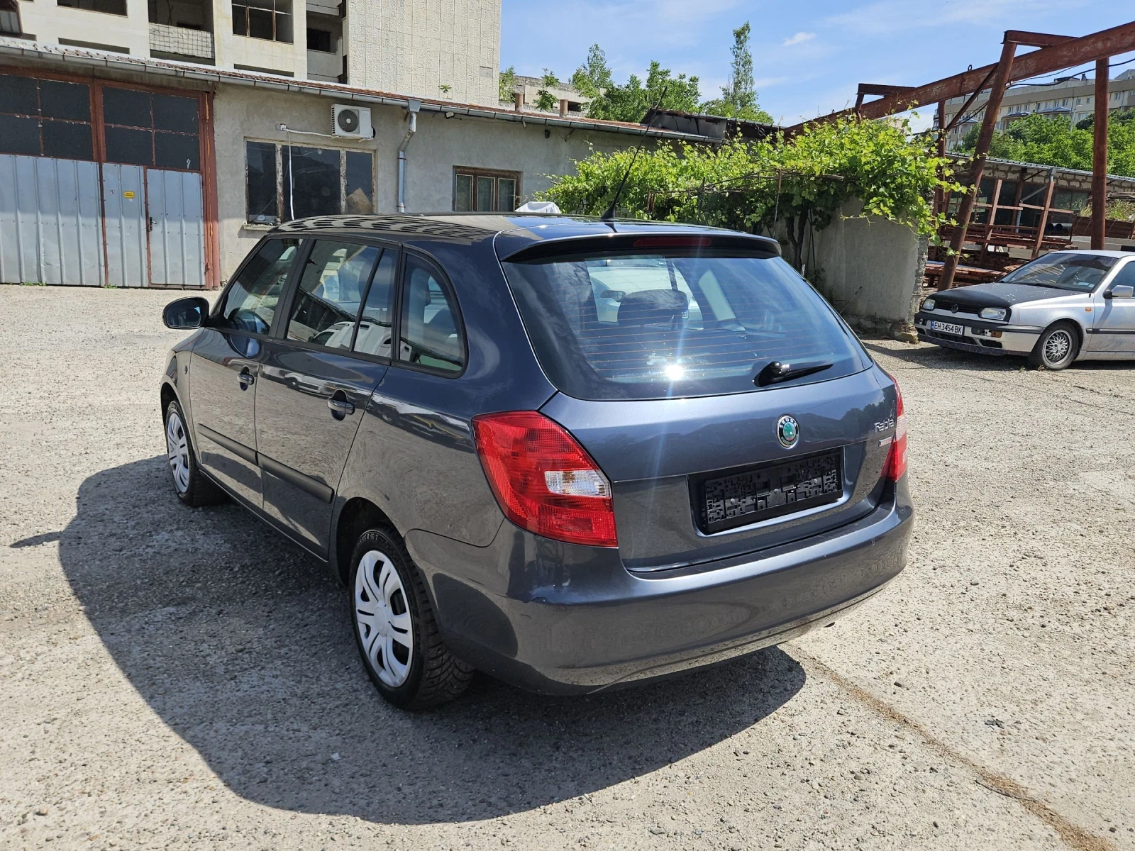 Skoda Fabia 1.6tdi---105кс., снимка 5 - Автомобили и джипове - 54725390