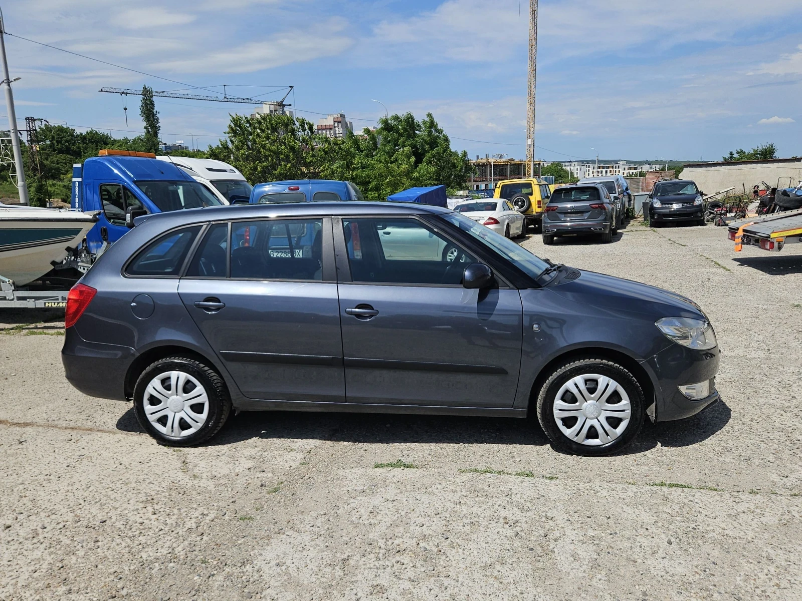 Skoda Fabia 1.6tdi---105кс., снимка 8 - Автомобили и джипове - 54725390