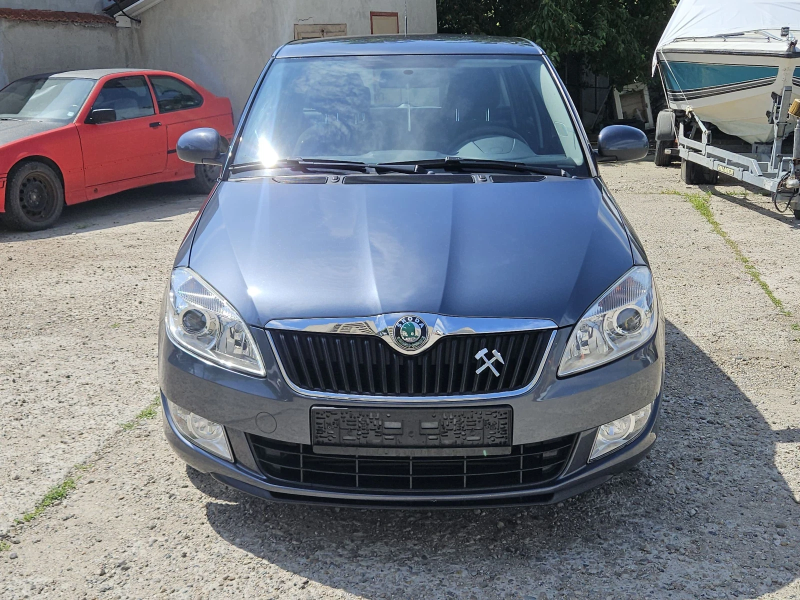 Skoda Fabia 1.6tdi---105кс., снимка 2 - Автомобили и джипове - 54725390