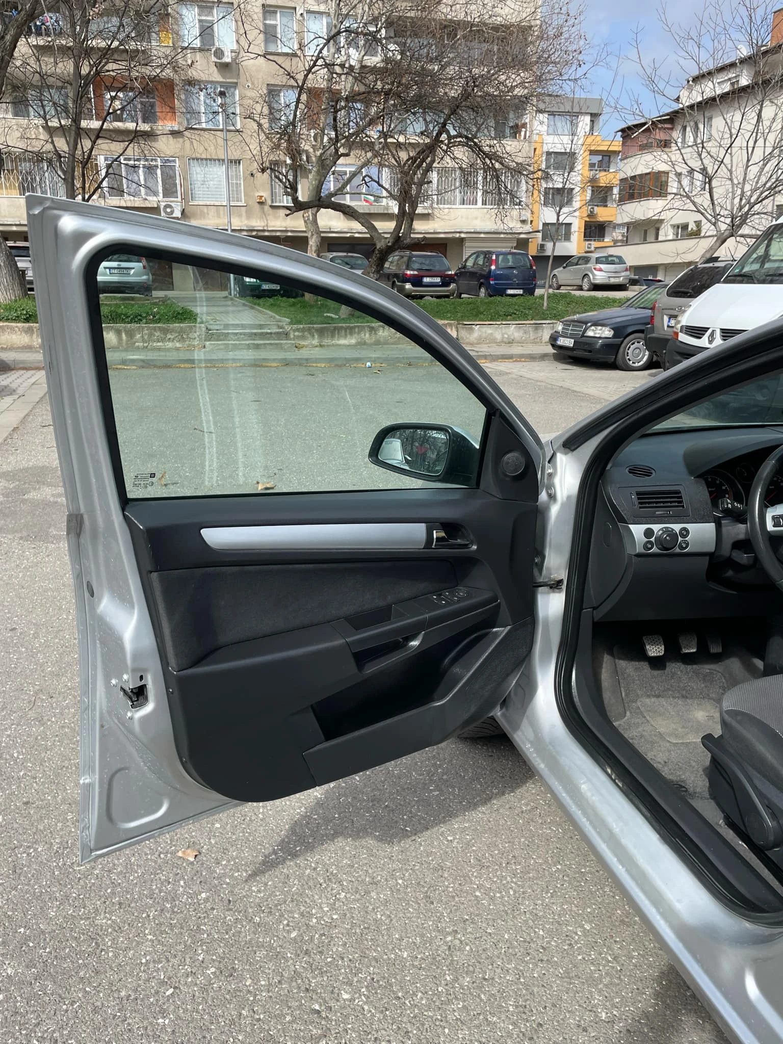 Opel Astra, снимка 11 - Автомобили и джипове - 54886566
