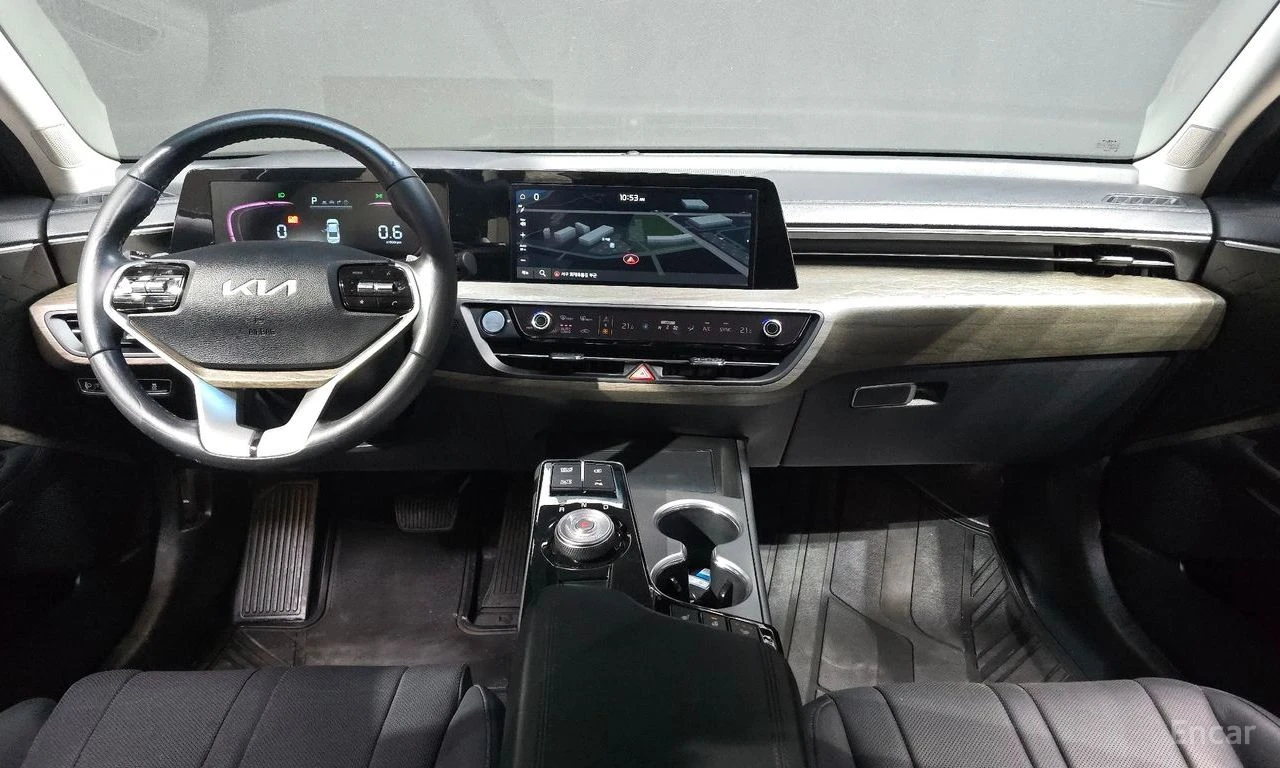 Kia K8 3.5* LPG* ПОДГРЕВ* ОБДУХВАНЕ* 360КАМЕРА* КЕЙЛЕС* , снимка 8 - Автомобили и джипове - 54923364
