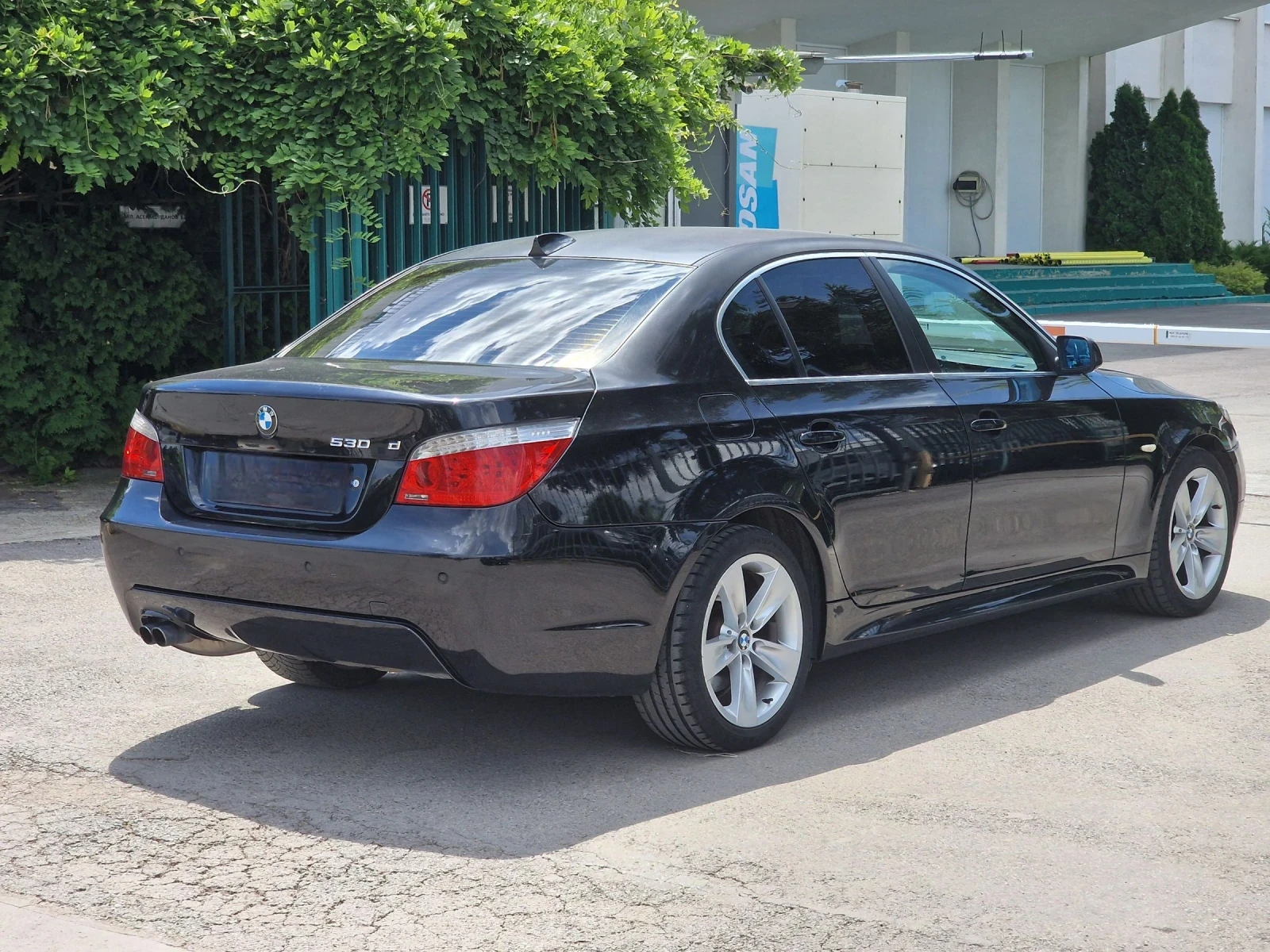 BMW 530 d, снимка 4 - Автомобили и джипове - 55014970