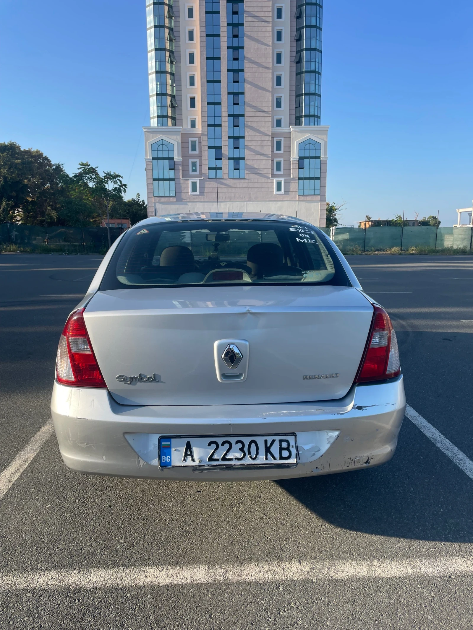 Renault Symbol 1.4 , снимка 4 - Автомобили и джипове - 55653247