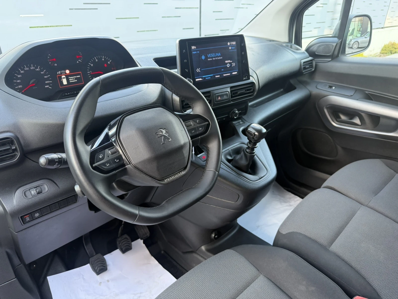 Peugeot Partner 1.5BlueHDI 130 CAMERA NAVI, снимка 7 - Автомобили и джипове - 55673002