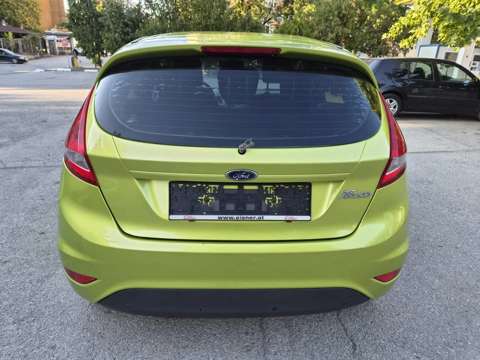 Ford Fiesta 1.25 benzin, снимка 4 - Автомобили и джипове - 55710916