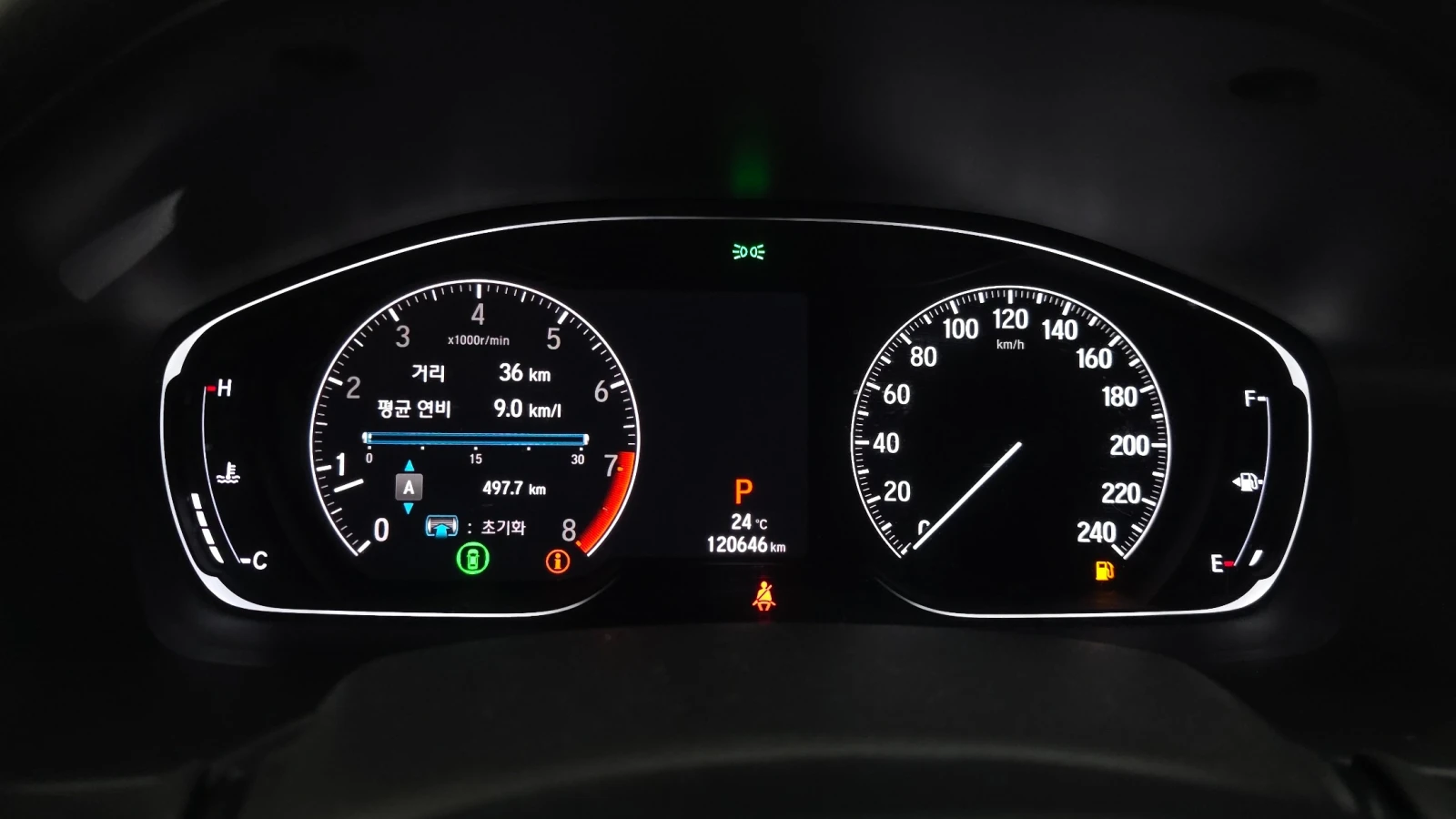 Honda Accord Sport Pack | LED | Keyless, снимка 6 - Автомобили и джипове - 55750069