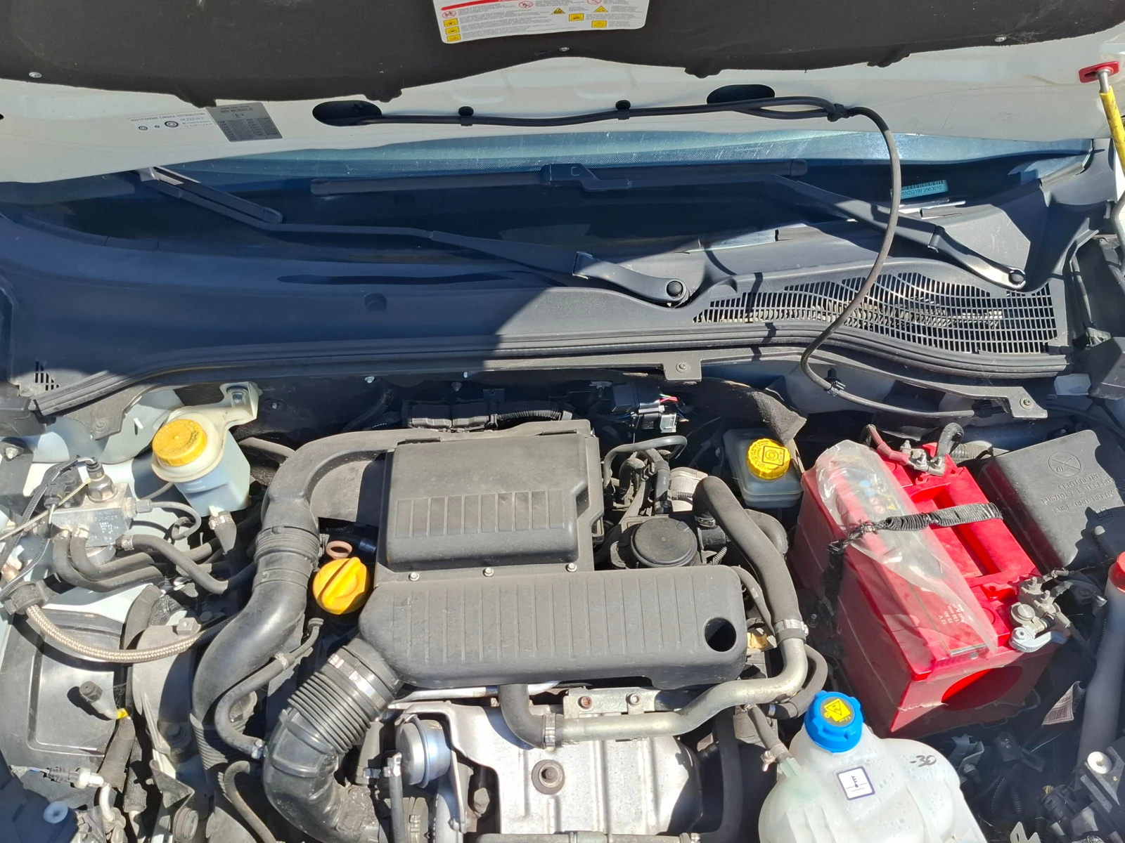 Opel Combo 1.4i/CNG/Euro6B, снимка 12 - Автомобили и джипове - 56094868