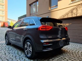     Kia Niro 64KW/  