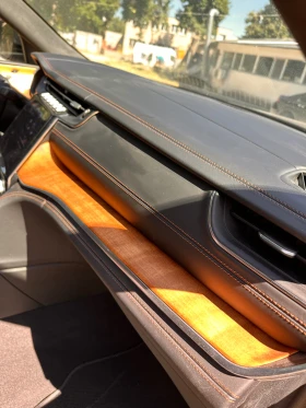 Обява за продажба на Jeep Grand cherokee L Summit 4x4 - FULL екстри / Summit Reserve ~91 500 лв. - изображение 10