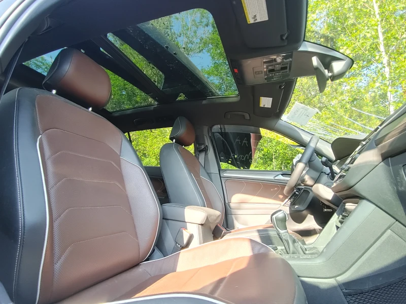 VW Tiguan Allspace 2.0 TSI R-Line, снимка 10 - Автомобили и джипове - 52270383