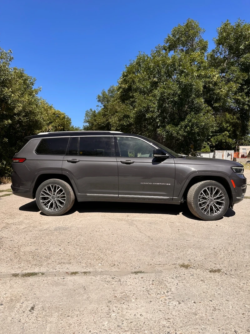 Jeep Grand cherokee L Summit 4x4 - FULL екстри / Summit Reserve, снимка 5 - Автомобили и джипове - 52557743