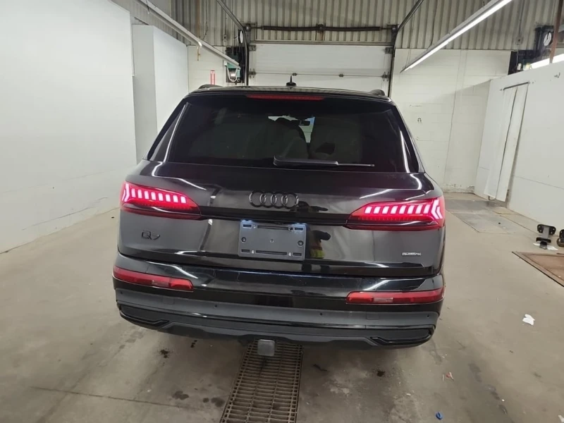 Audi Q7 PROGRESSIV  CARFAX, снимка 6 - Автомобили и джипове - 52662585