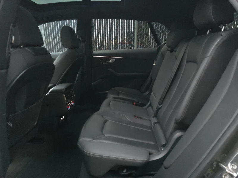 Audi Q8 Premium Plus, снимка 13 - Автомобили и джипове - 53227085