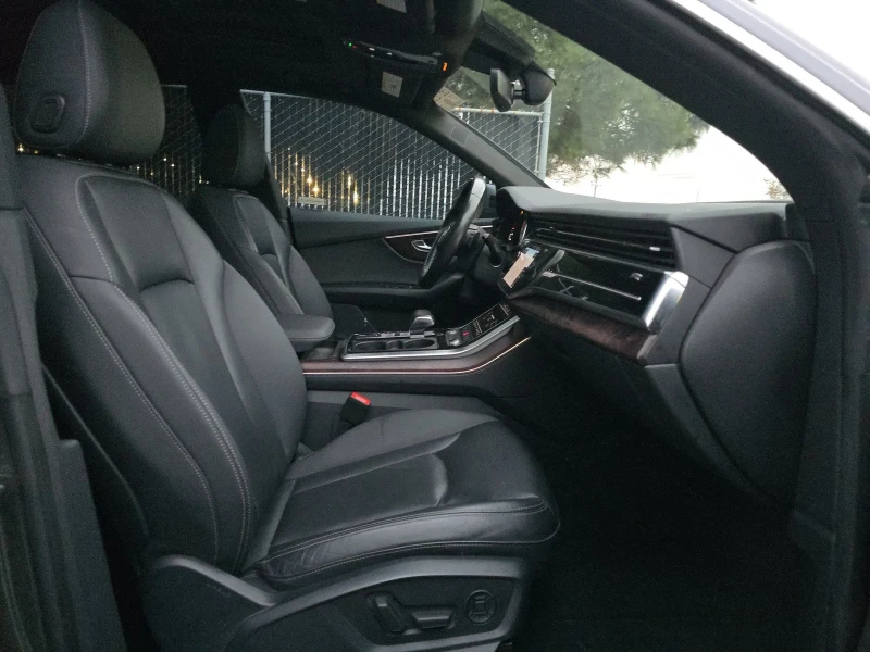Audi Q8 Premium Plus, снимка 8 - Автомобили и джипове - 53227085