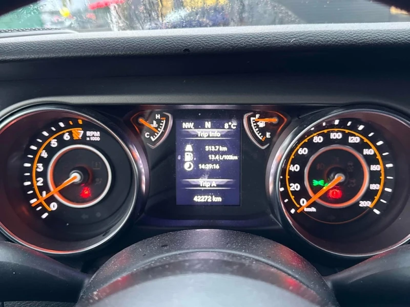 Jeep Wrangler 2022 * Sport * ОТ ПРЕДСТАВИТЕЛСТВО, снимка 8 - Автомобили и джипове - 53418987
