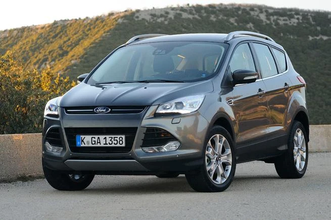 Ford Kuga 2.0D 4x4, снимка 1 - Автомобили и джипове - 46891105