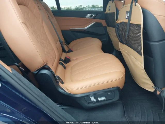 BMW X7 XDRIVE 40I, снимка 8 - Автомобили и джипове - 53146131