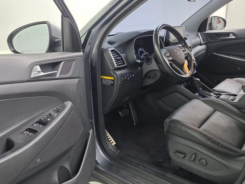 Hyundai Tucson Diesel 2.0 4WD| 184к.с.| ВКЛ.ТЕХНОТЕСТ, снимка 10 - Автомобили и джипове - 55453837
