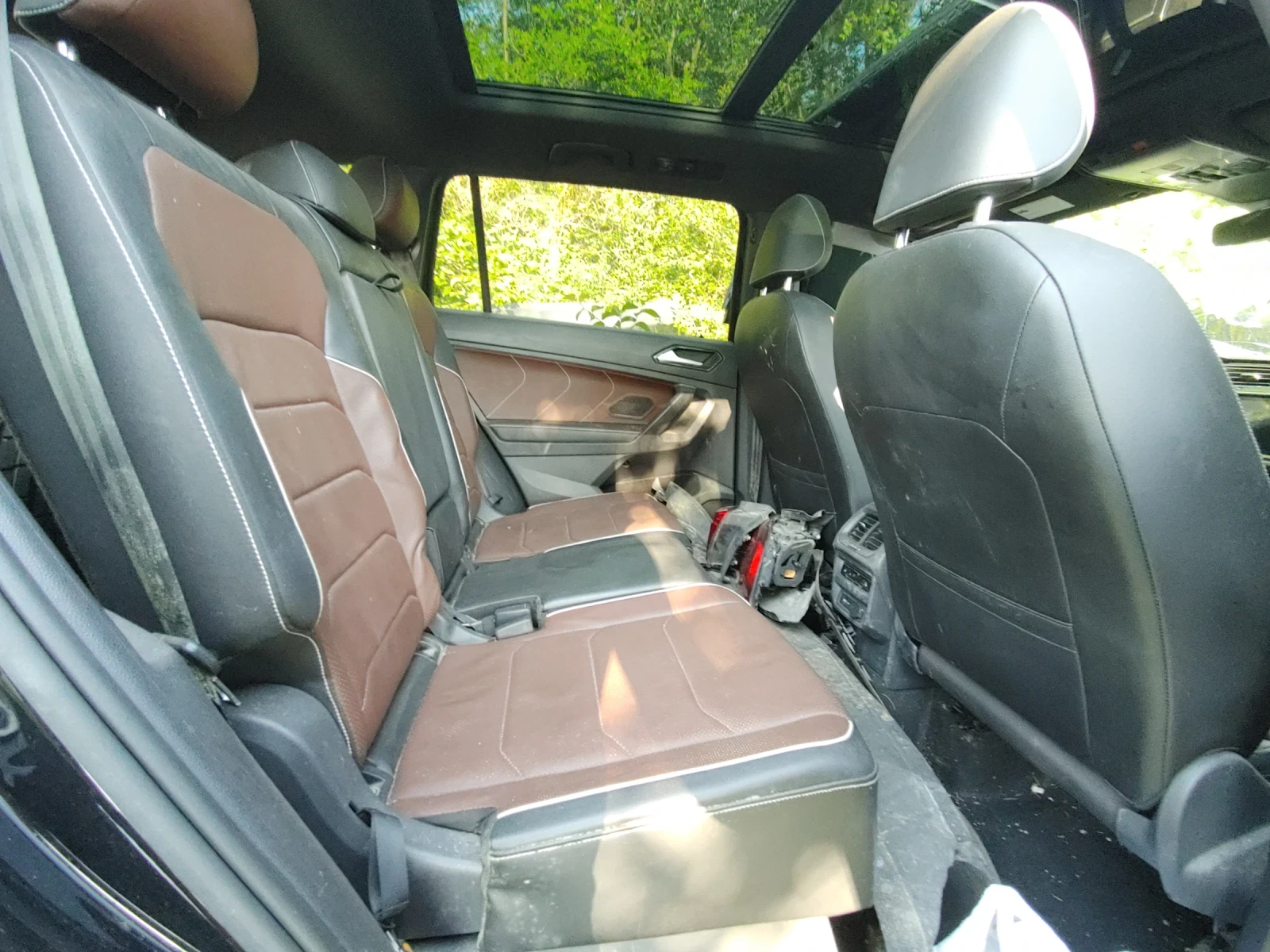 VW Tiguan Allspace 2.0 TSI R-Line - изображение 9