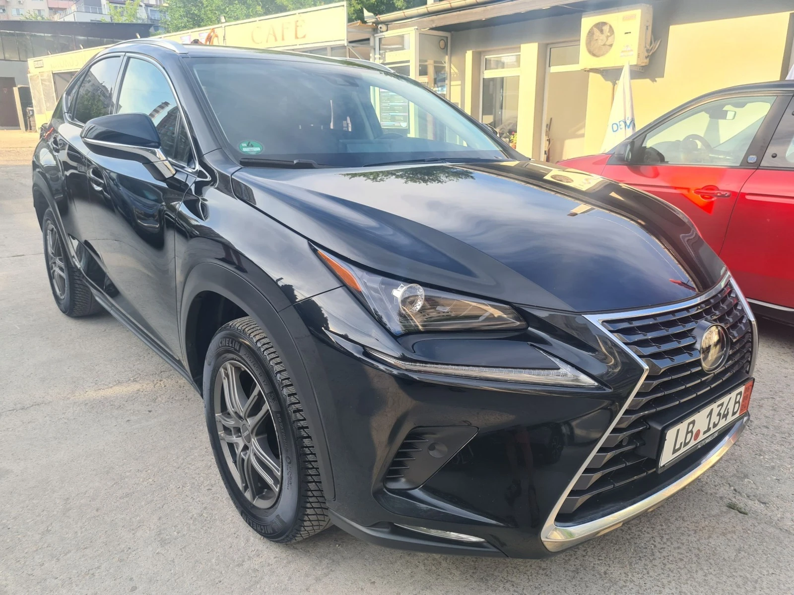 Lexus NX 300h фейслифт - изображение 3